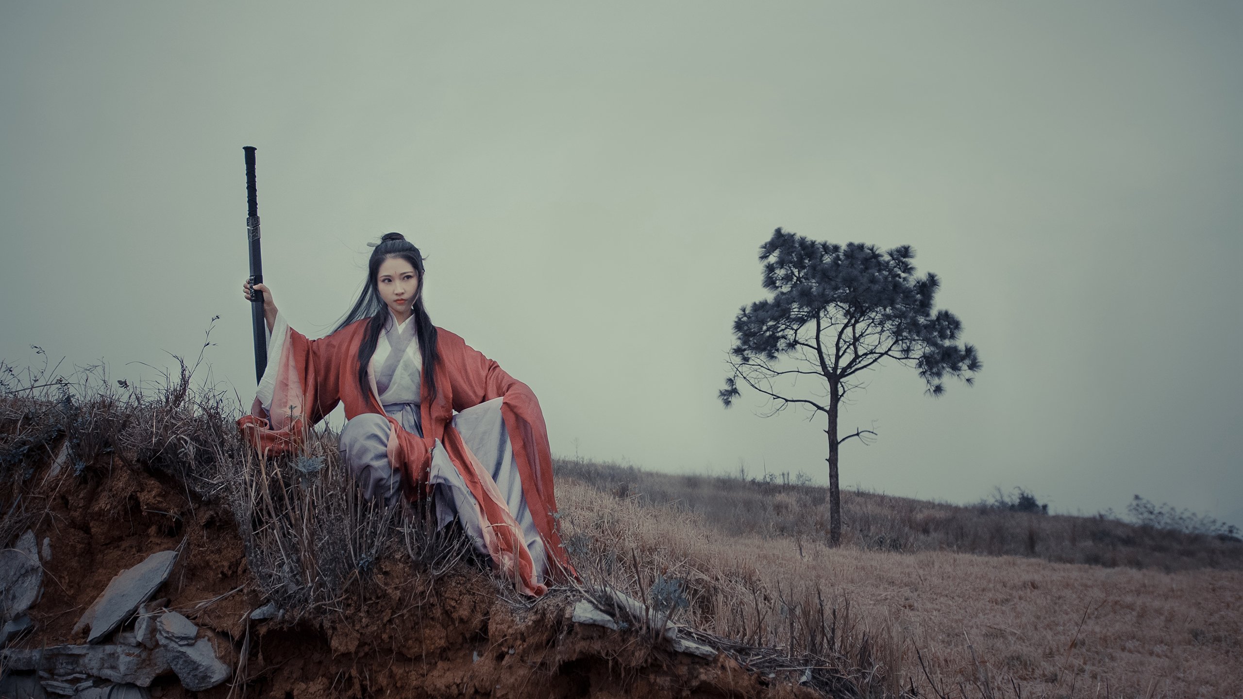 “战术创新：联盟最新的花式打法揭秘”，英雄联盟战术术语