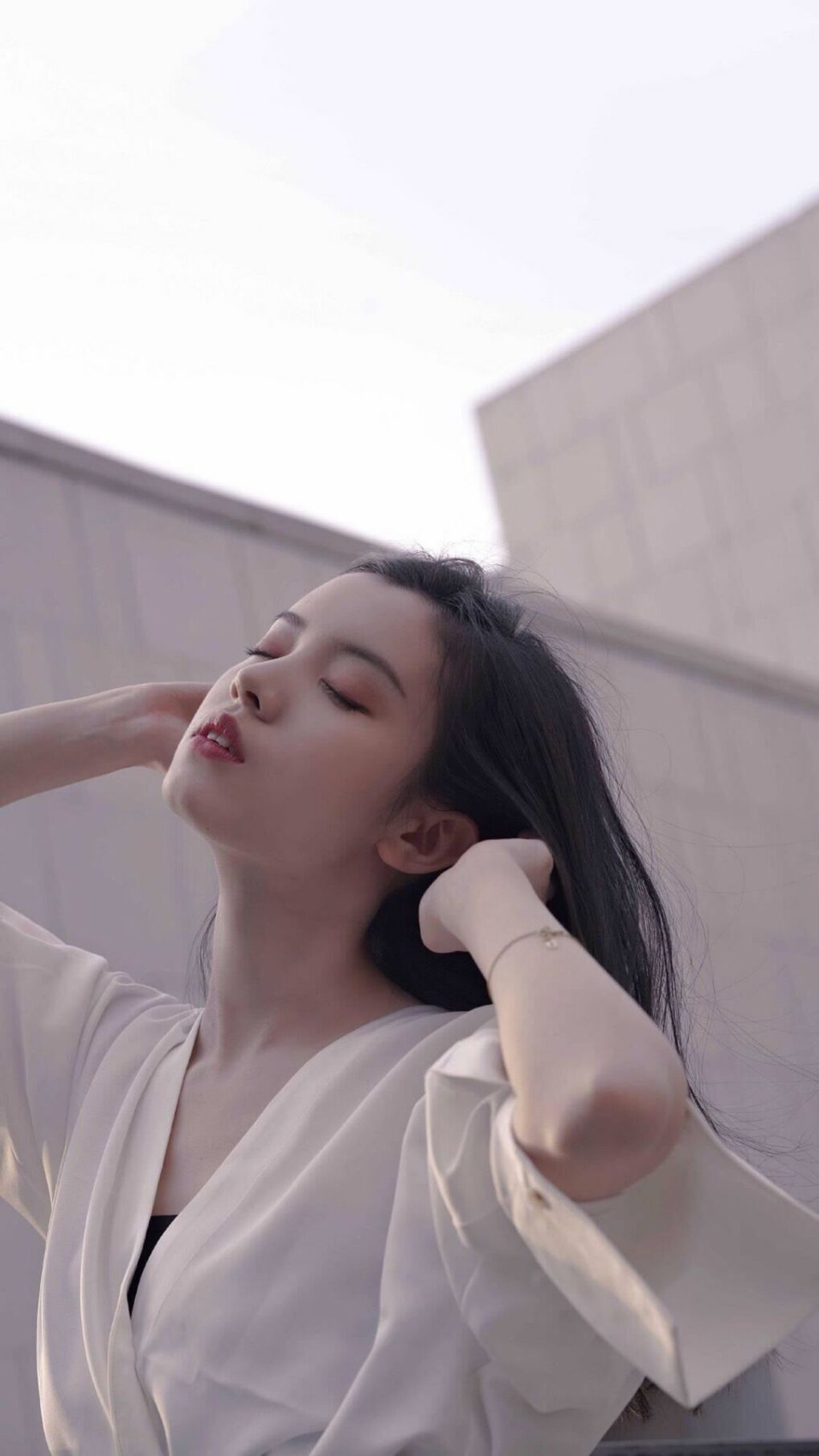 女足比赛对手强劲，球队备战以应对，女足踢比赛