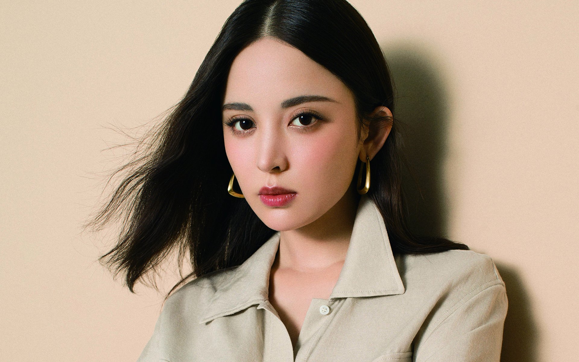 科林蒂安连续两场失利,球队面临困境,主帅召开紧急会议,科林蒂安球衣图片