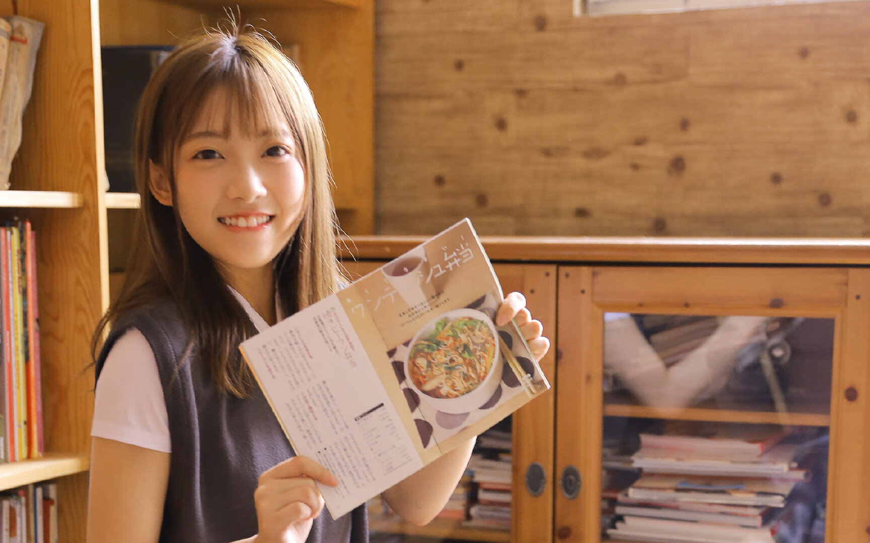 范奥特尔戴克蝶泳节奏稳定夺掌声,范戴克 退役